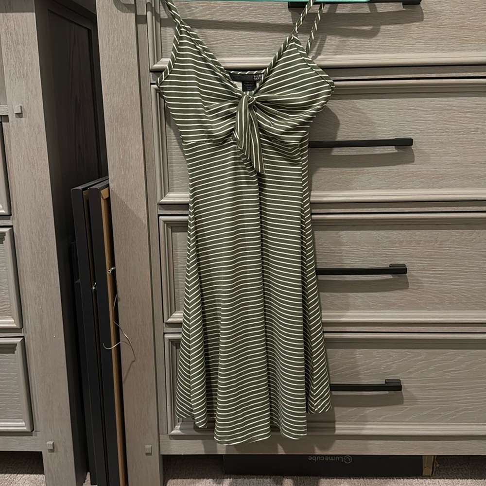Green stripe dress xs xs